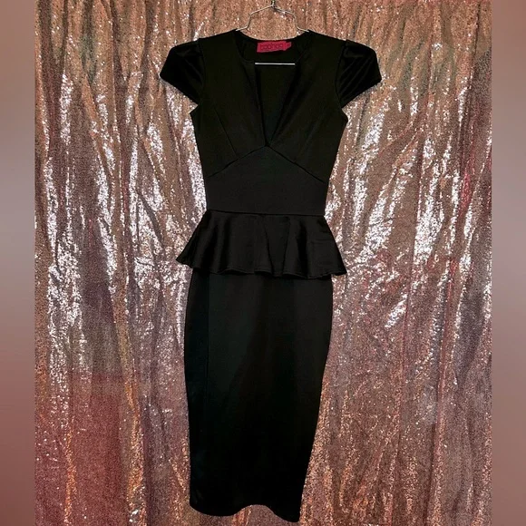Boohoo Cap Sleeve Peplum Midi Black Dress - Picture 7 of 13